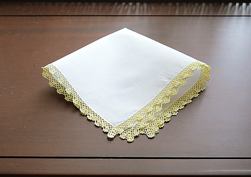 Cotton handkerchief. Yellow Pear colored lace trimmed